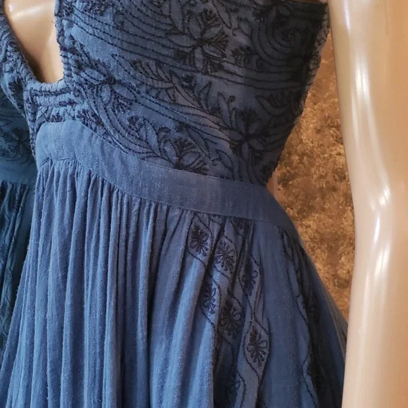 New Romantics - Picture 11 of 13